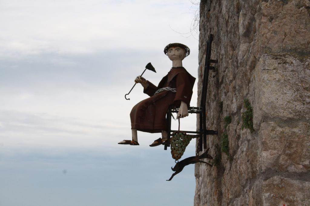 La Perle Du Lot Bed and Breakfast Castelnau-Montratier Εξωτερικό φωτογραφία